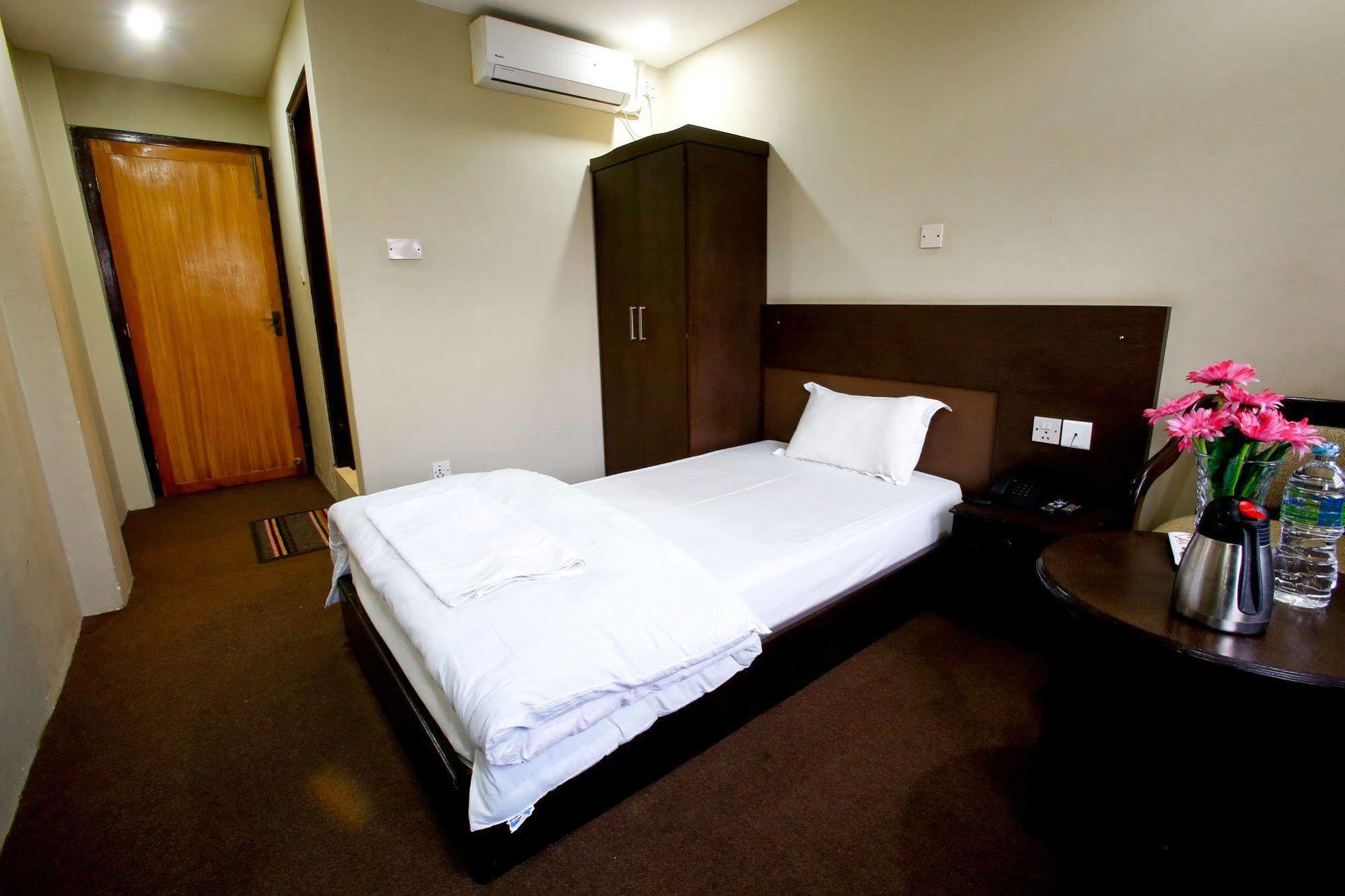 Hotel Nandini Kathmandu Exterior foto